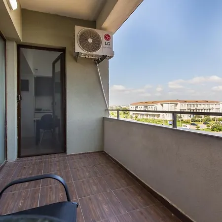 Apartment Mamaia Campus